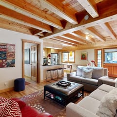Monte Rio Dream - Dog-Friendly Redwood Cabin with Hot Tub and Deck