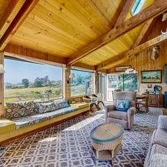 Thayer House - Ocean-view home near Pebble Beach, dogs welcome