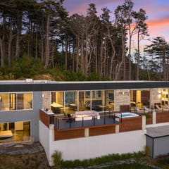 Anchor Cove - Oceanfront glass house on 5 acres, 6 person hot tub, gym