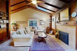 Home on the Range - Dog-Friendly Guerneville Cabin near River - Image 2