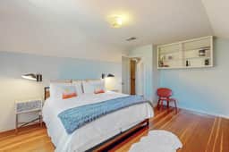 Dragon Cottage - Furnished Monthly Rental in Healdsburg, 5BR with Valley Views - Image 5