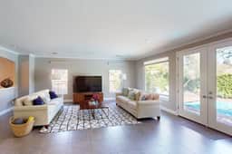 Sonoma Vista Dreams - Heated Pool Home near Sonoma Plaza Wineries - Image 2