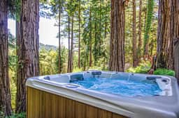 Sunrise Mountain Retreat - Cazadero Mountain Hot Tub Cabin in the Redwoods - Image 2