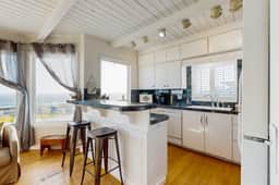 Sunset Escape - Oceanfront Dog-Friendly Cottage, Bodega Bay - Image 2