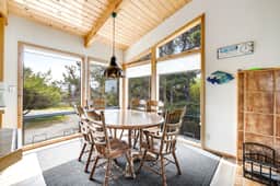 Casa Contenta - Meadow home with private hot tub on the golf course - Image 5