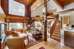 Schooner - Binker Barn retreat with private hot tub, dogs welcome - Image 2