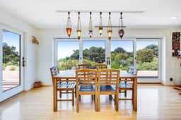 Voyagers Paradise - Ocean View Home with Private Hot Tub, Deck & Fireplace - Walk to Cooks Beach - Image 2