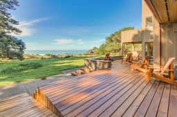 Webb House - Oceanfront home with private hot tub near Black Point - Image 5