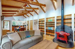 Windsong Redwood Retreat - Forested home with deck & grill near the Lodge, dogs welcome - Image 3