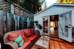 Vineyard Cottage - Guerneville Dog-Friendly Redwood Retreat with Wood Stove - Image 3