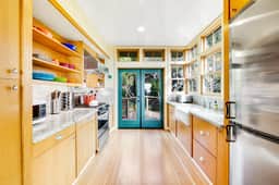Shangri-Lala - Gualala craftsman home with ocean views, deck & EV charger - Image 5