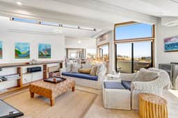 Blue Horizon - Bodega Bay Dog-Friendly Oceanview Home with Hot Tub - Image 5
