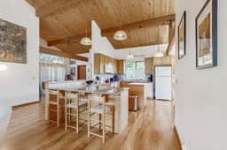 Hilma House - Meadow home with private hot tub on the golf course, dogs welcome - Image 3