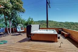 Fitch Mountain Cabin - Furnished Monthly Rental, Two Cottages on One Lot, Healdsburg - Image 3