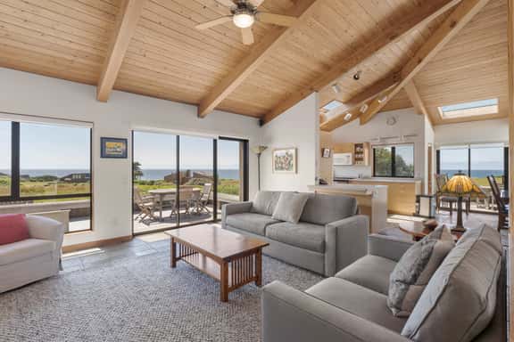 Blue Heron - Ocean-view home with private hot tub, EV charger & fireplace - Image 1