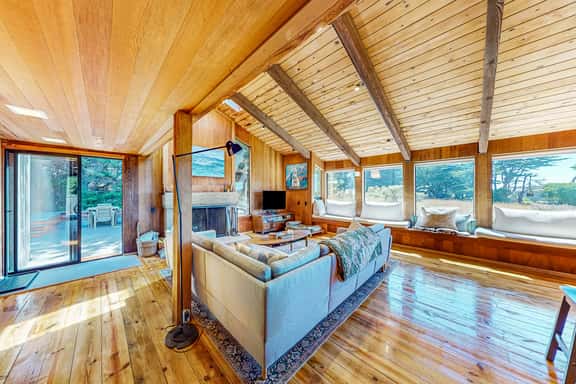 Dune Drift - Ocean-view home with hot tub & prime location at Shell Beach - Image 1