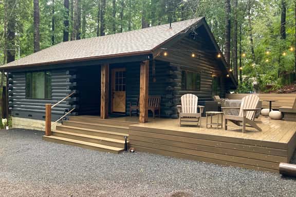 Cabin Fever - Forest cabin with large deck in private setting - close to beaches and town - Image 1