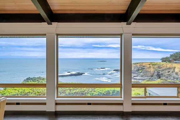 Oceanfront Dream Hideaway and Retreat - Blufftop home with hot tub & forever oceanfront views & private cottage - Image 1