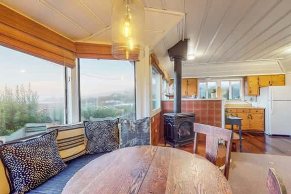 Seaside Cottage - Bodega Bay Bright Beach Cottage with Ocean Views & Fireplace - Image 1