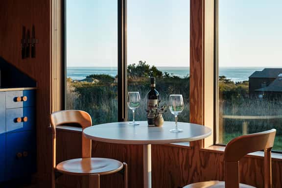 Wild Meadow - Ocean-view meadow studio near Shell Beach - Image 1