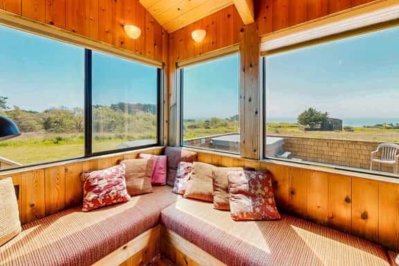 Cadwalader House - Ocean-view home with hot tub on the golf course, dogs welcome - Image 1