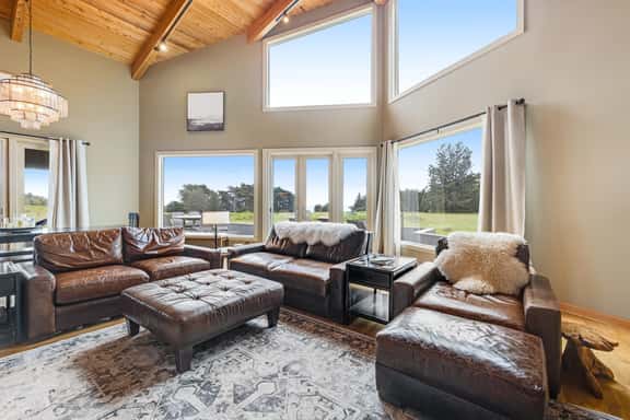 The Driftwood - Coastal Sea Ranch retreat with hot tub & fireplace - Image 1