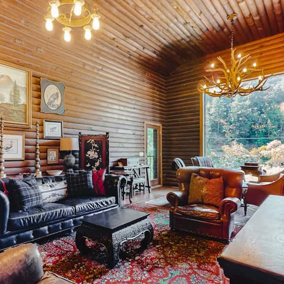 Antler River Lodge - Guerneville Dog-Friendly Riverfront Lodge with Hot Tub - Image 1