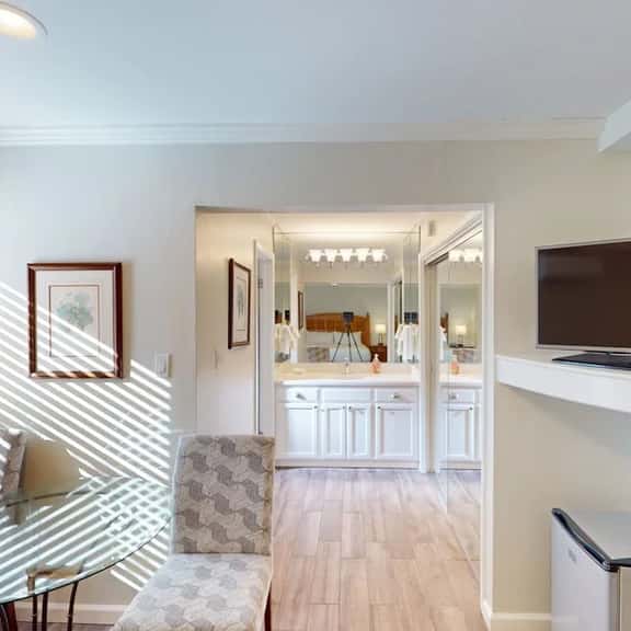 Silverado Resort and Spa - Freshly Updated Studio with Private Fenced Patio - Image 1
