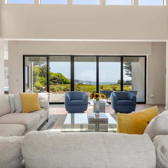 Seaspray - Oceanfront home with fireplace, EV charger & ocean views - Image 1