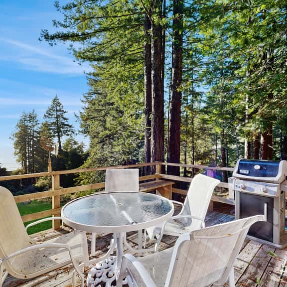 Schooner - Binker Barn retreat with private hot tub, dogs welcome - Image 1