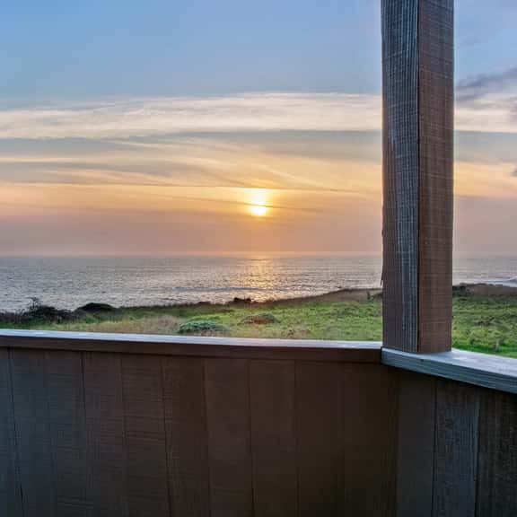 Casa Pelo Mar - Oceanfront retreat with private hot tub steps from Pebble Beach - Image 1