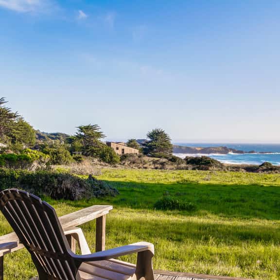 Vista Grande - Obie Bowman-designed home with private hot tub near Black Point - Image 1