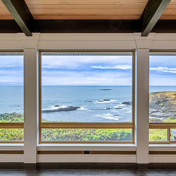 Oceanfront Dream Hideaway and Retreat - Blufftop home with hot tub & forever oceanfront views & private cottage - Image 1