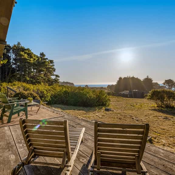 Eurella Estate - Esherick-designed home with private hot tub near Black Point, dogs welcome - Image 1