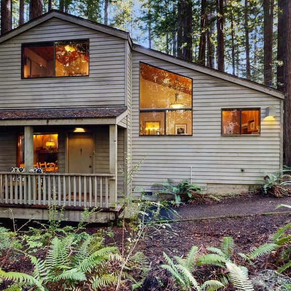 Deep Woods Hideaway - Dog-friendly forest retreat among redwoods, walk to Hot Spot & Gualala River - Image 1