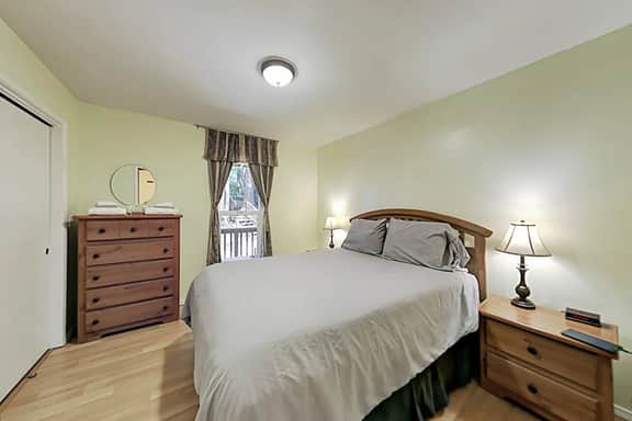 Wagging Woods - Cazadero Dog-Friendly Redwood Cabin with Hot Tub and Wood Stove - Image 5