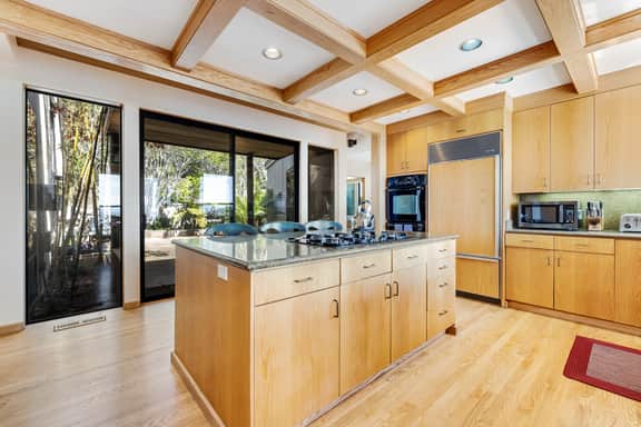 Indigo - Architectural stunner with ocean view, private hot tub & deck - near trail - Image 5
