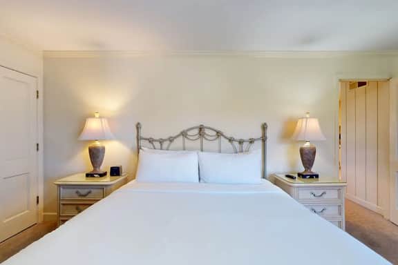 Silverado Resort and Spa 221 - Napa Silverado Resort Condo near Pool and Wineries - Image 2