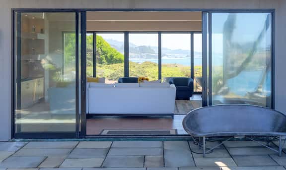 Seaspray - Oceanfront home with fireplace, EV charger & ocean views - Image 3