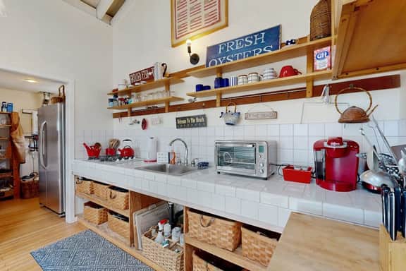 Mar-Tiny - Bodega Bay Salmon Creek Waterfront Cottage for Two and Dogs - Image 4