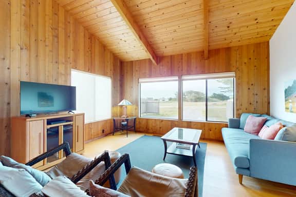 Whispering Wave - Dog-friendly home with ocean & golf views - Image 2