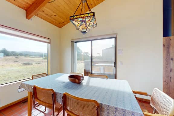 Whispering Wave - Dog-friendly home with ocean & golf views - Image 4