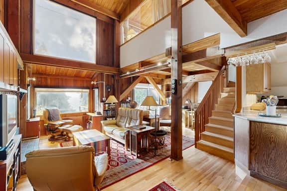 Schooner - Binker Barn retreat with private hot tub, dogs welcome - Image 2
