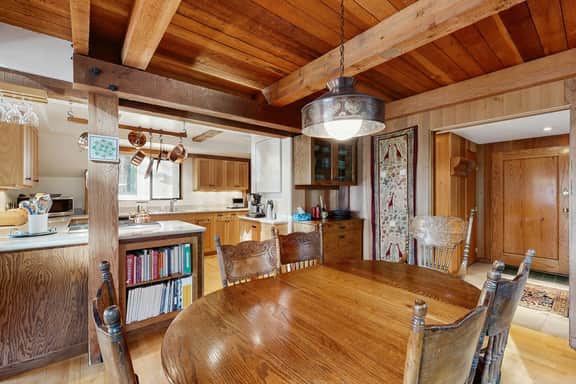 Schooner - Binker Barn retreat with private hot tub, dogs welcome - Image 4