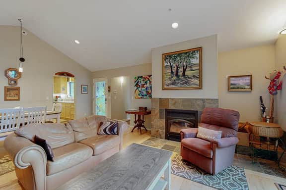 Casa Crotti - Sebastopol Forest Retreat with Creek Trail - Image 2