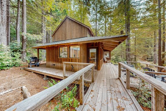 Windsong Redwood Retreat - Forested home with deck & grill near the Lodge, dogs welcome - Image 2