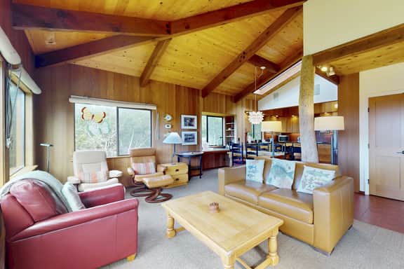 Rainbow's End - Classic Sea Ranch Home With Updated Amenities. Hot Tub. 1 Dog Allowed - Image 5