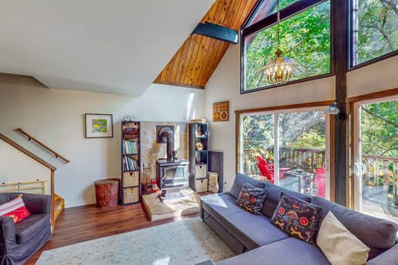Little House on the Creek - Cazadero Dog-Friendly Creekside Cottage in Redwoods - Image 2