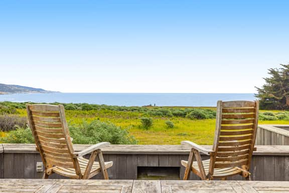Aloha House - William Brunner-designed home with private hot tub, dogs welcome - Image 2