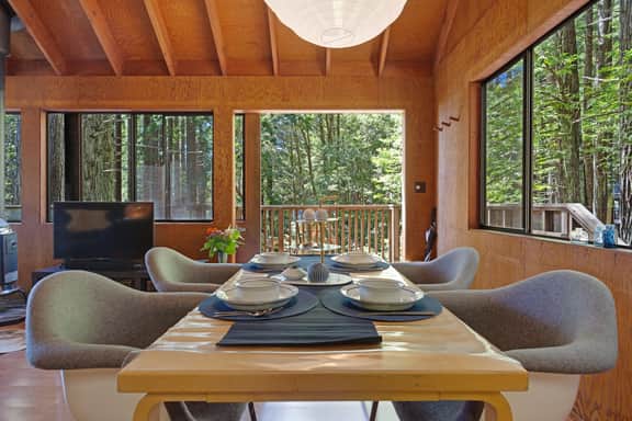 Cabin 55 - Dog-Friendly Cabin with Private Hot Tub & BBQ near the Lodge - Image 5